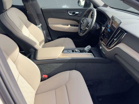 New 2026 Volvo XC60 B5 Plus w/ Climate Package image 30