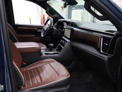 Used 2024 GMC Sierra 1500 Denali Ultimate image 28