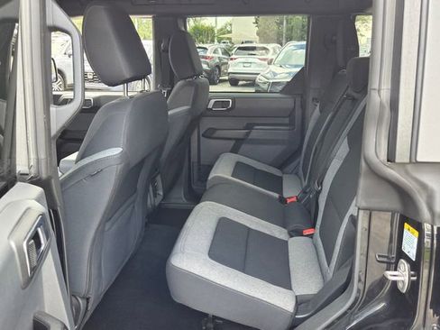 Used 2025 Ford Bronco Big Bend AWD/4WD image 11