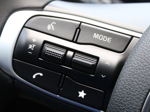 New 2026 Kia K5 EX image 25