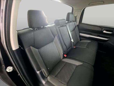 Used 2015 Toyota Tundra SR5 w/ SR5 Upgrade Package RWD image 17