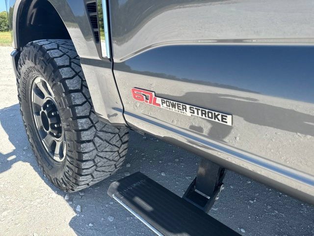 Used 2024 Ford F250 Platinum w/ Tremor Off-Road Package AWD/4WD image 12
