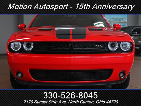 Used 2016 Dodge Challenger R/T w/ Blacktop Package image 3