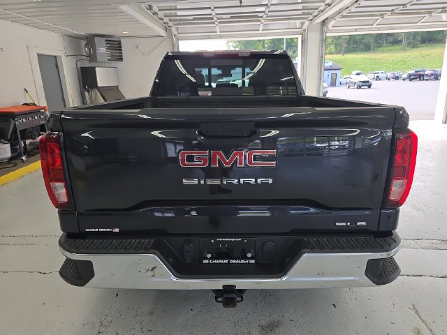Certified 2026 GMC Sierra 1500 SLE w/ Preferred Package AWD/4WD image 4