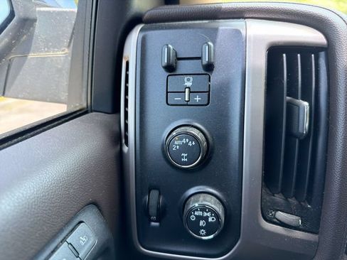 Used 2018 GMC Sierra 1500 Denali w/ Denali Ultimate Package AWD/4WD image 24