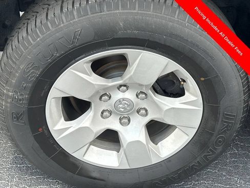 Used 2023 RAM 1500 Big Horn AWD/4WD image 25