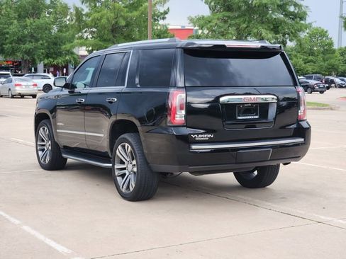 Used 2019 GMC Yukon Denali w/ Open Road Package AWD/4WD image 7