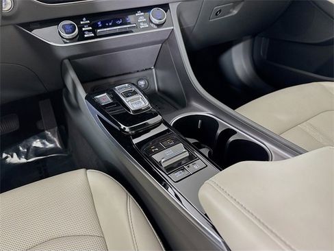 Used 2023 Hyundai Sonata Limited w/ Cargo Package image 25