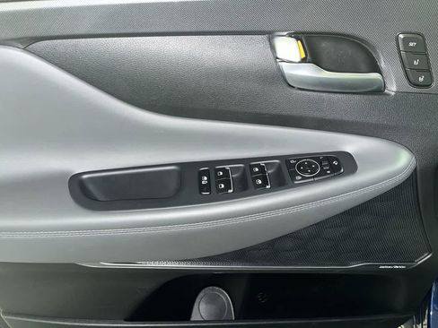 Used 2023 Hyundai Santa Fe Limited image 13