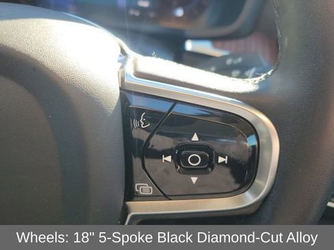 Used 2024 Volvo S60 B5 Plus image 11