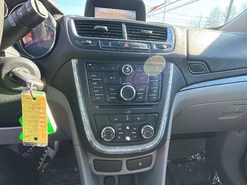Used 2014 Buick Encore Convenience FWD image 20