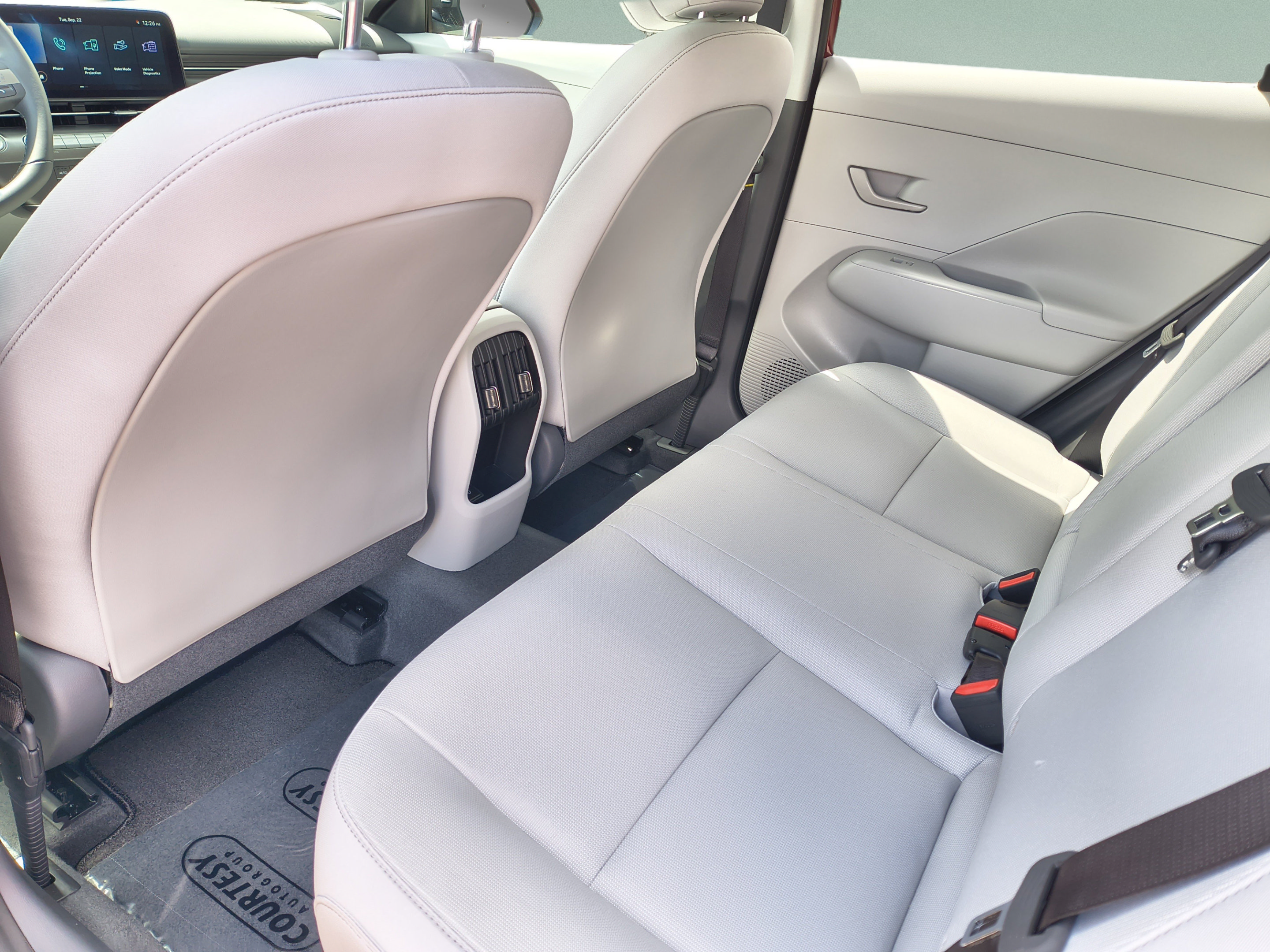 New 2027 Hyundai Kona SEL Sport FWD image 15
