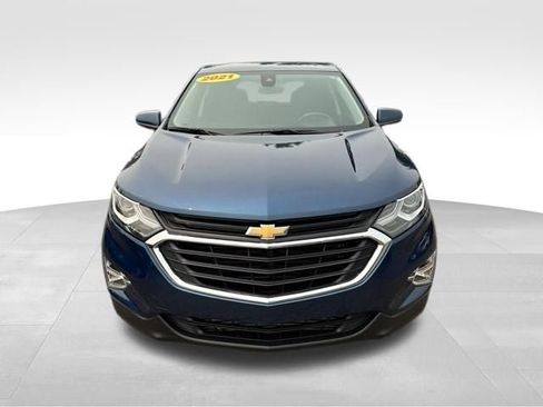 Used 2021 Chevrolet Equinox LT FWD image 2