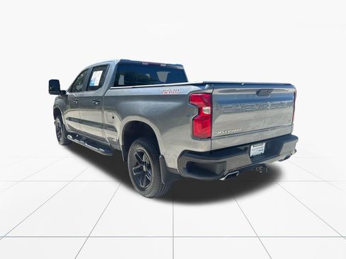 Used 2020 Chevrolet Silverado 1500 LT Trail Boss w/ Convenience Package AWD/4WD image 6
