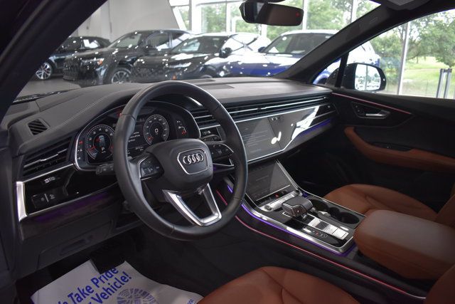 Used 2024 Audi Q7 3.0T Prestige w/ Prestige Package AWD/4WD image 12