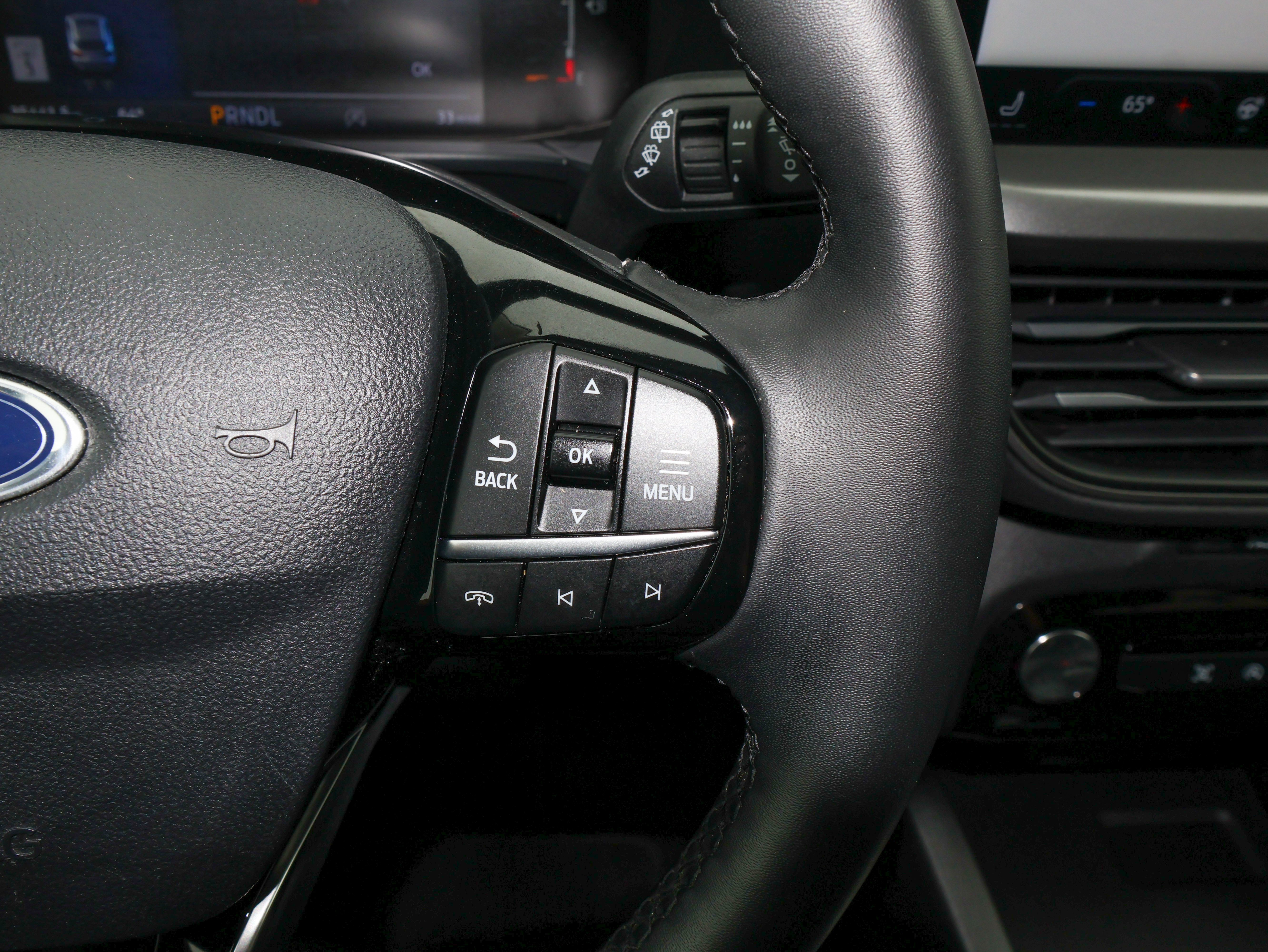 Used 2023 Ford Escape Active w/ Tech Pack #1 AWD/4WD image 24