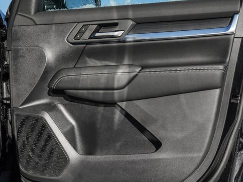 New 2026 GMC Terrain Elevation w/ Elevation Premium Package image 10