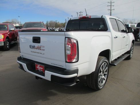 Certified 2021 GMC Canyon Denali image 4