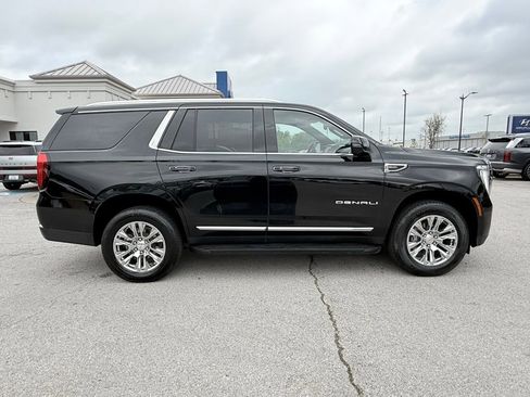 Used 2025 GMC Yukon Denali image 7