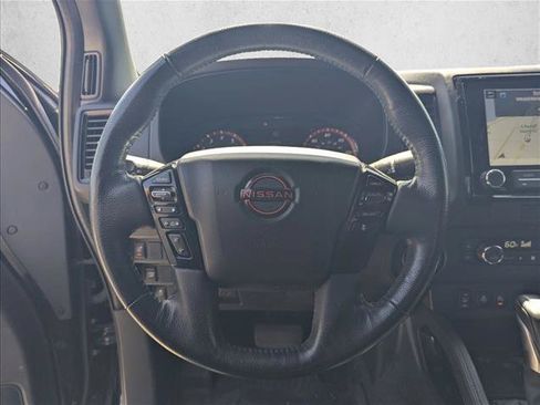 Used 2022 Nissan Frontier Pro-X w/ Pro-X Premium Package RWD image 6