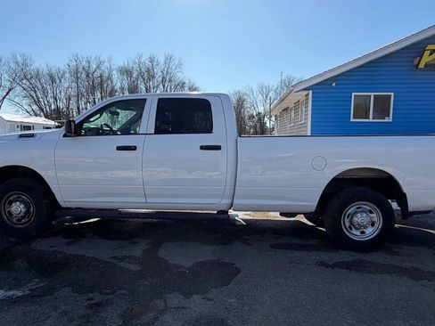 Used 2020 RAM 2500 Tradesman RWD image 9