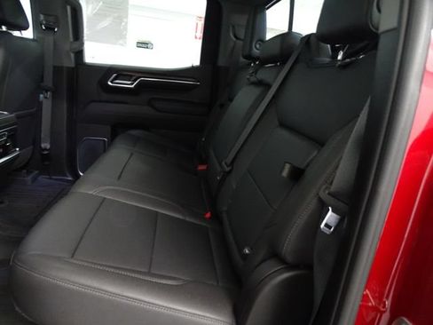 Certified 2023 GMC Sierra 1500 SLT w/ SLT Premium Plus Package AWD/4WD image 4