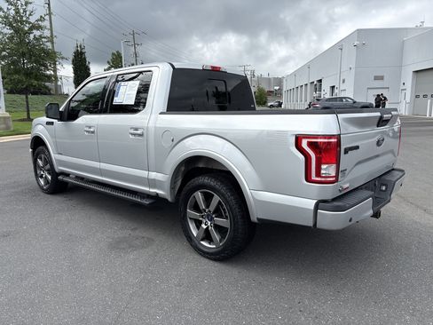 Used 2017 Ford F150 XLT w/ Equipment Group 302A Luxury RWD image 7