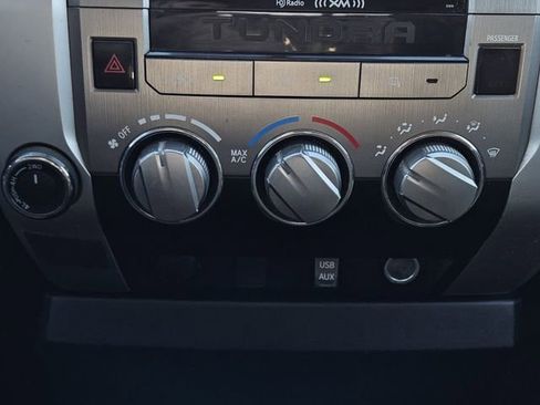 Used 2014 Toyota Tundra SR5 image 19