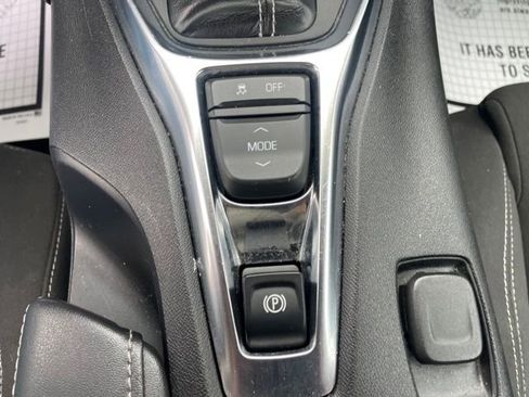 Used 2023 Chevrolet Camaro LT image 27