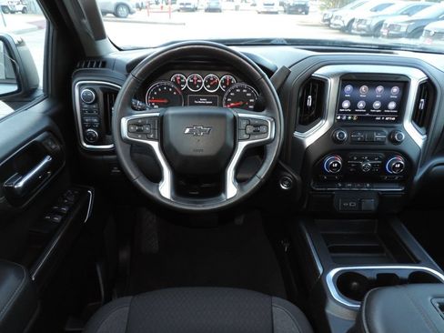 Used 2022 Chevrolet Silverado 1500 LT Trail Boss AWD/4WD image 22