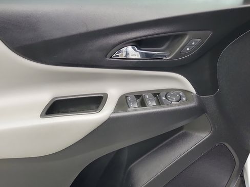 Used 2023 Chevrolet Equinox LS w/ LS Convenience Package image 20