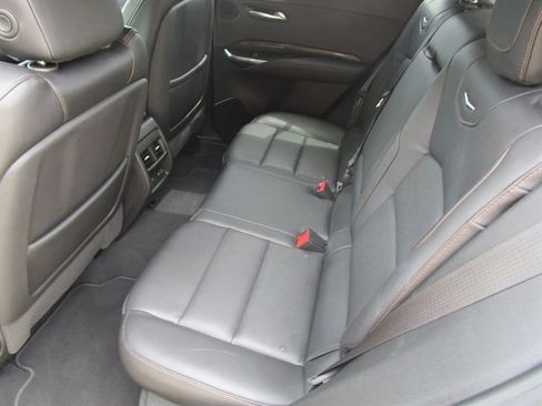 Used 2021 Cadillac XT4 Sport w/ Sun And Sound Package AWD/4WD image 18