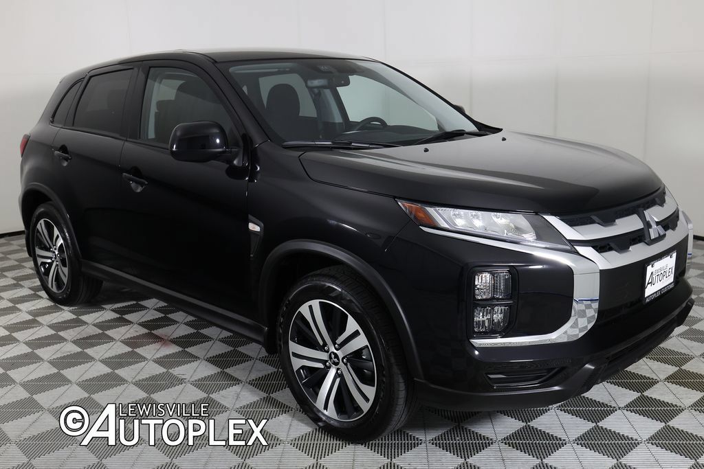 Used 2026 Mitsubishi Outlander Sport ES AWD/4WD image 3