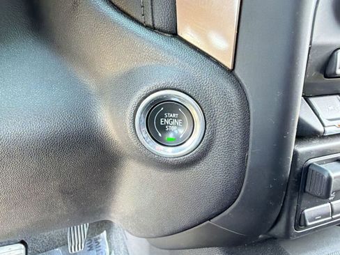 Used 2020 Chevrolet Silverado 1500 High Country AWD/4WD image 27