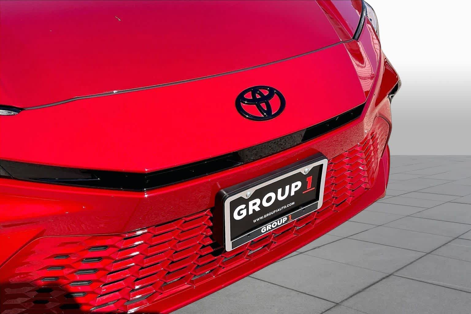 Used 2026 Toyota Camry XSE w/ Premium Package FWD image 29