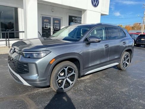 New 2026 Volkswagen Tiguan SE image 6