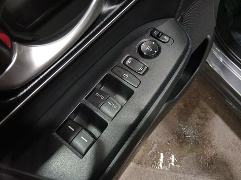 Used 2021 Honda CR-V EX-L image 19