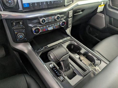 New 2025 Ford F150 Lariat w/ Equipment Group 501A Mid image 18