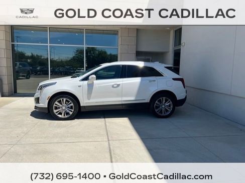 Certified 2024 Cadillac XT5 Premium Luxury w/ LPO, Floor Liner Package AWD/4WD image 2