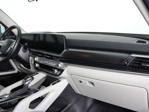 Used 2023 Kia Telluride S image 21