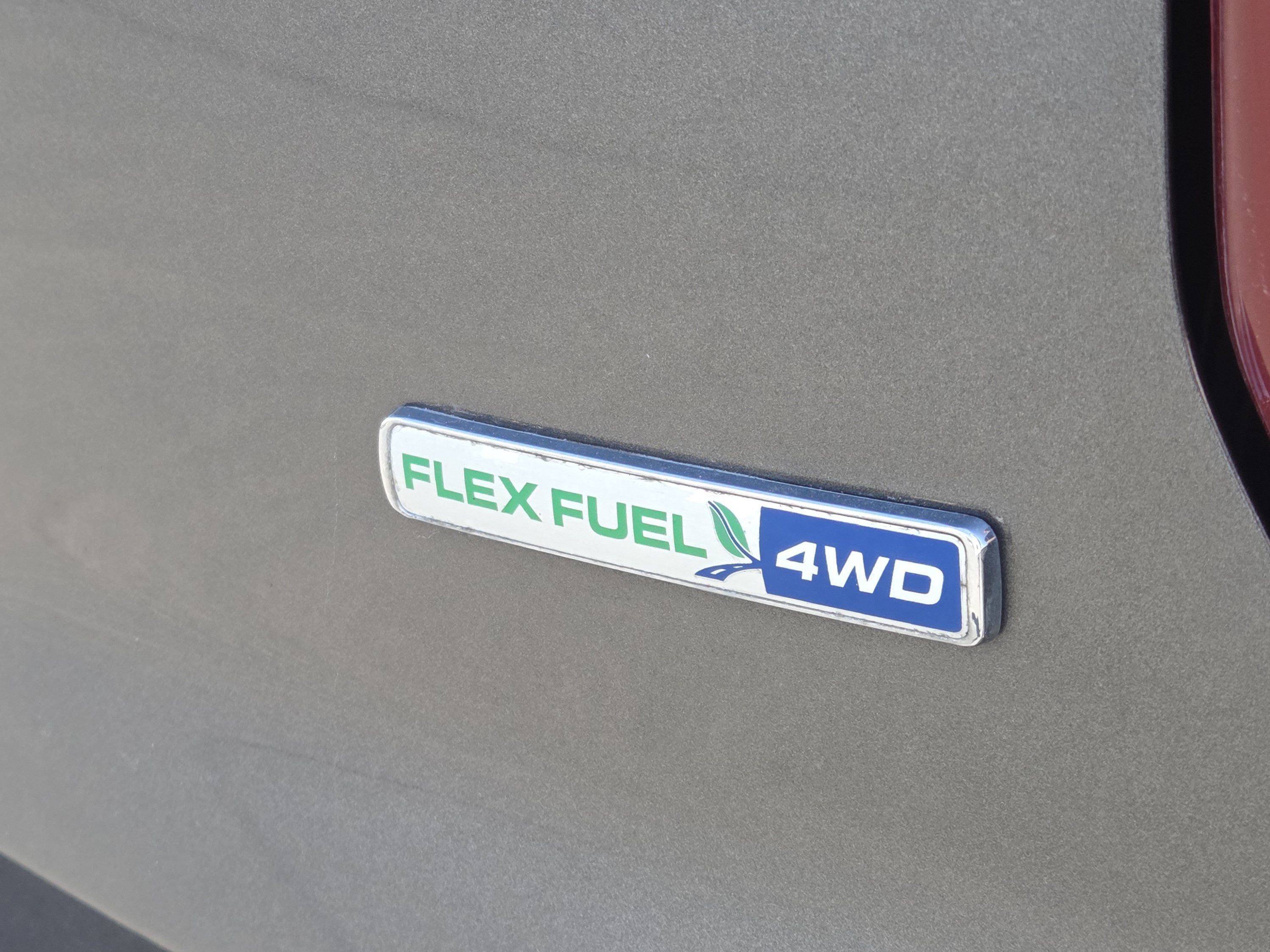 Used 2016 Ford Explorer XLT AWD/4WD image 22
