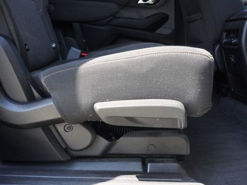 Used 2020 Chevrolet Traverse LT AWD/4WD image 30