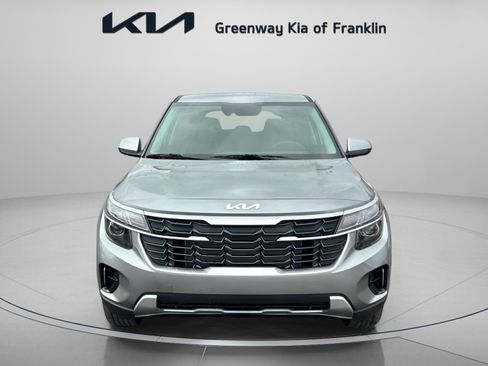New 2026 Kia Seltos LX image 2