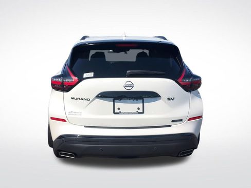 Used 2023 Nissan Murano SV w/ SV Midnight Edition Package FWD image 9