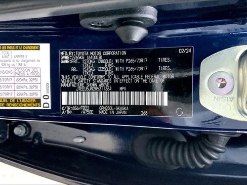 Used 2024 Toyota 4Runner SR5 image 33