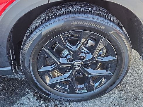 Certified 2023 Honda HR-V Sport image 8