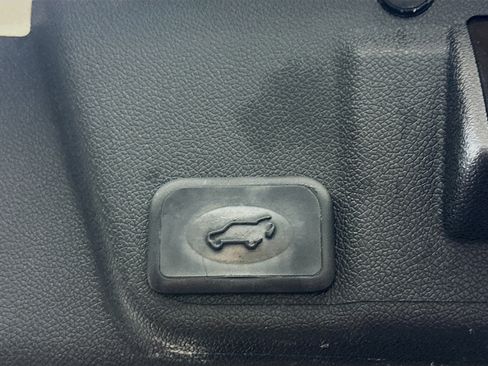 Used 2012 Buick Enclave Leather image 31