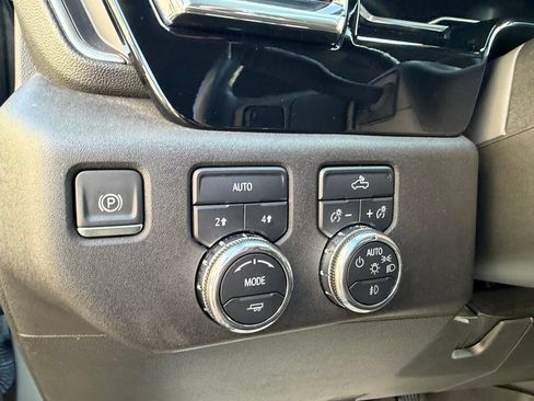 Certified 2023 GMC Sierra 1500 Elevation AWD/4WD image 18