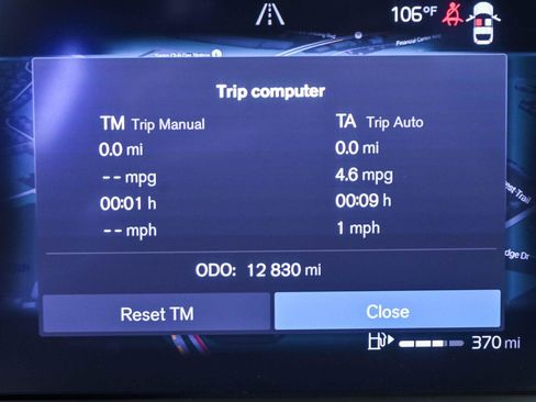 Used 2025 Volvo XC60 B5 Plus w/ Protection Package Premier AWD/4WD image 11