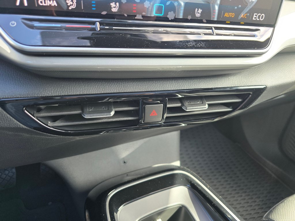 New 2026 Volkswagen ID.4 Pro S AWD/4WD image 29